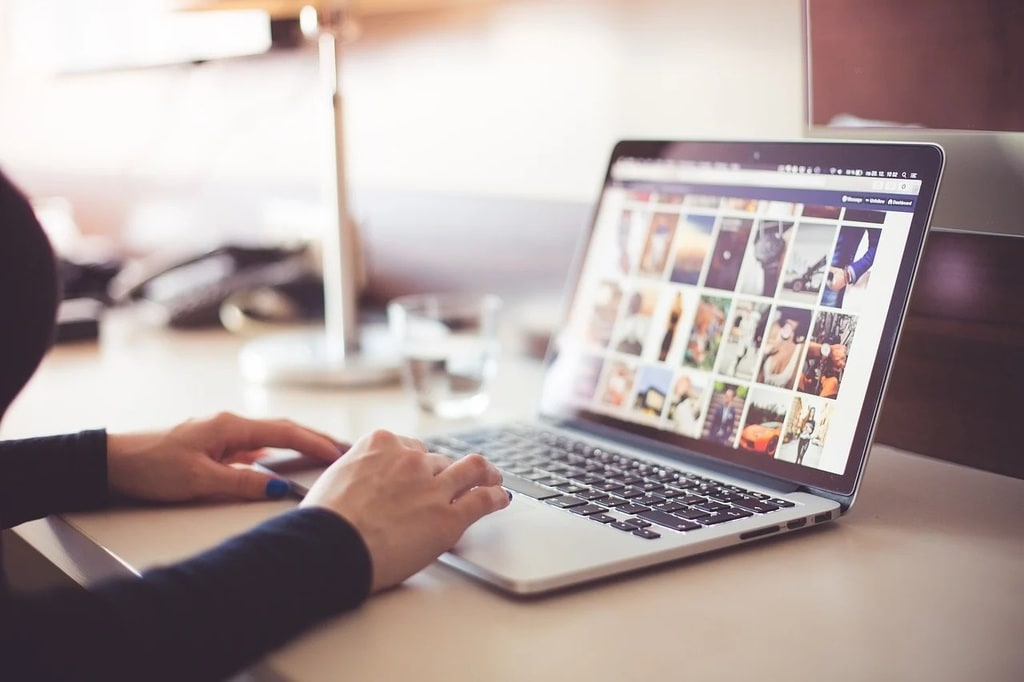 Choisir Yiaho+ pour une navigation fluide et sans pub